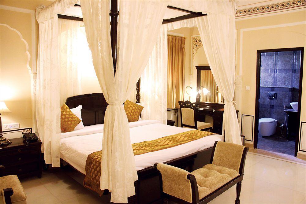 ג'איפור Welcomheritage Traditional Haveli מראה חיצוני תמונה