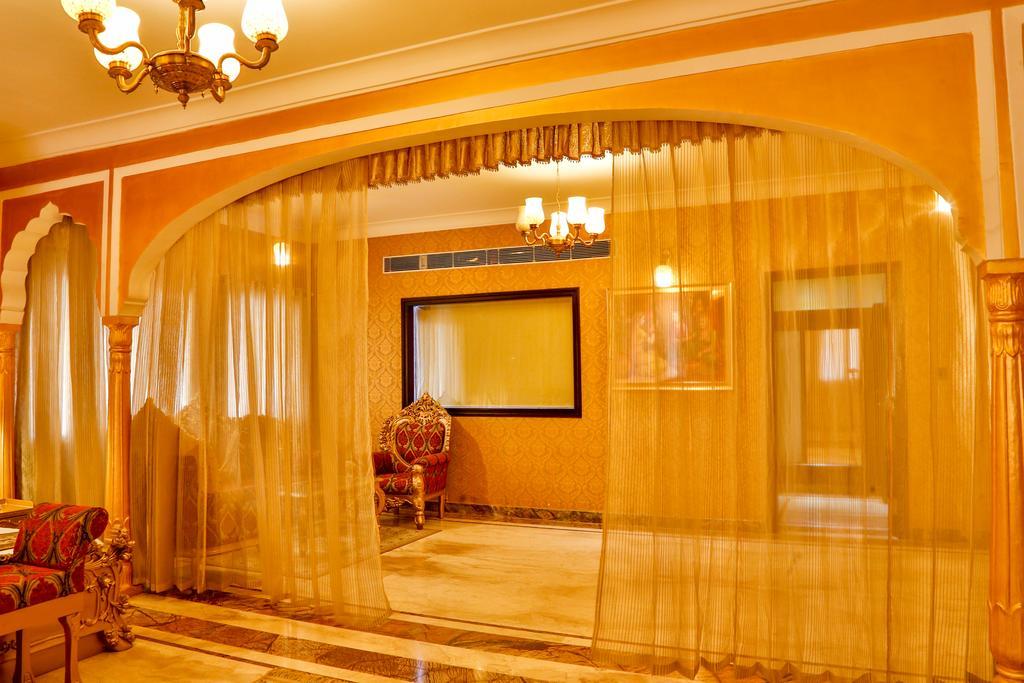 ג'איפור Welcomheritage Traditional Haveli מראה חיצוני תמונה